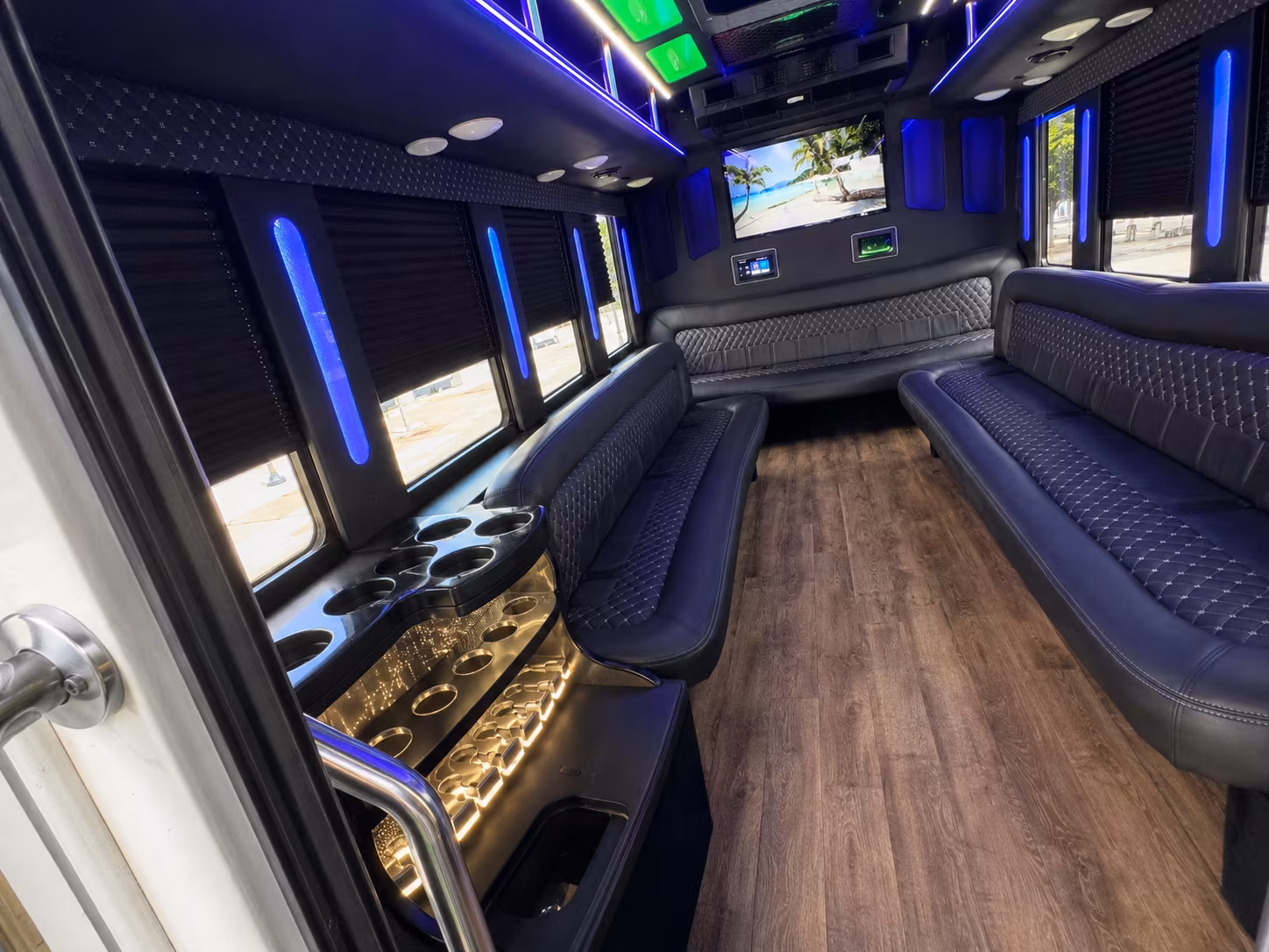 bachelorette party buses for shem creek and mount pleasant nights out