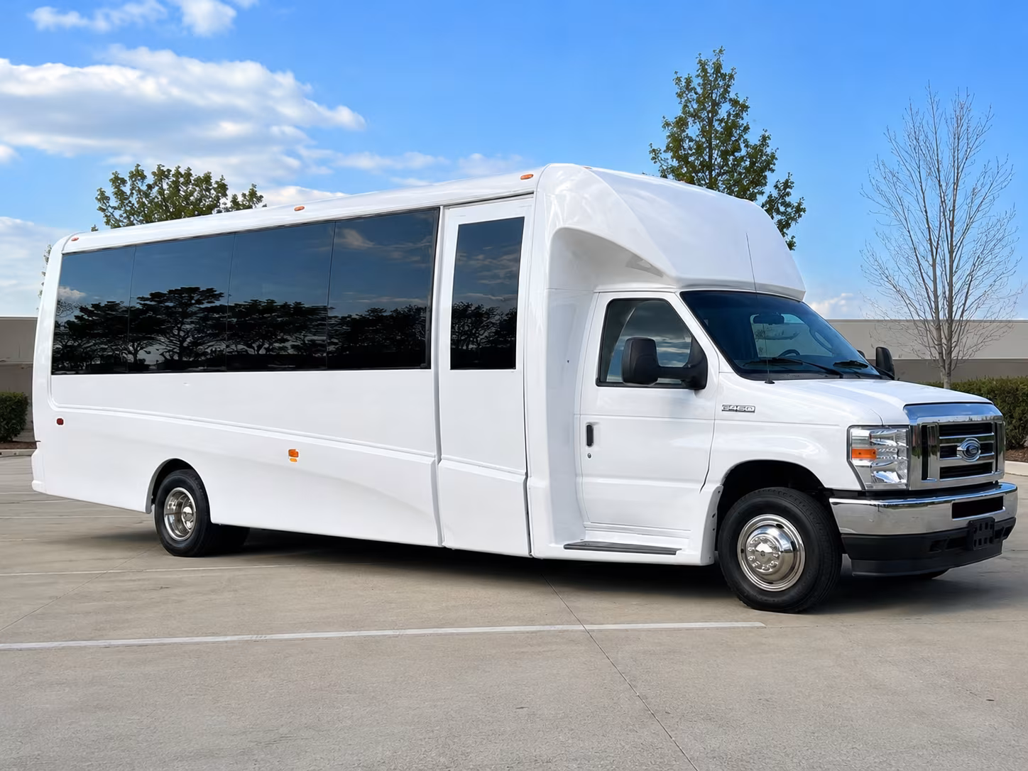 charleston sporting event transportation onboard seating