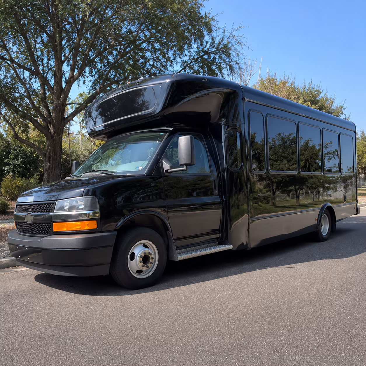 party buses for bachelorette wine tours through the charleston lowcountry