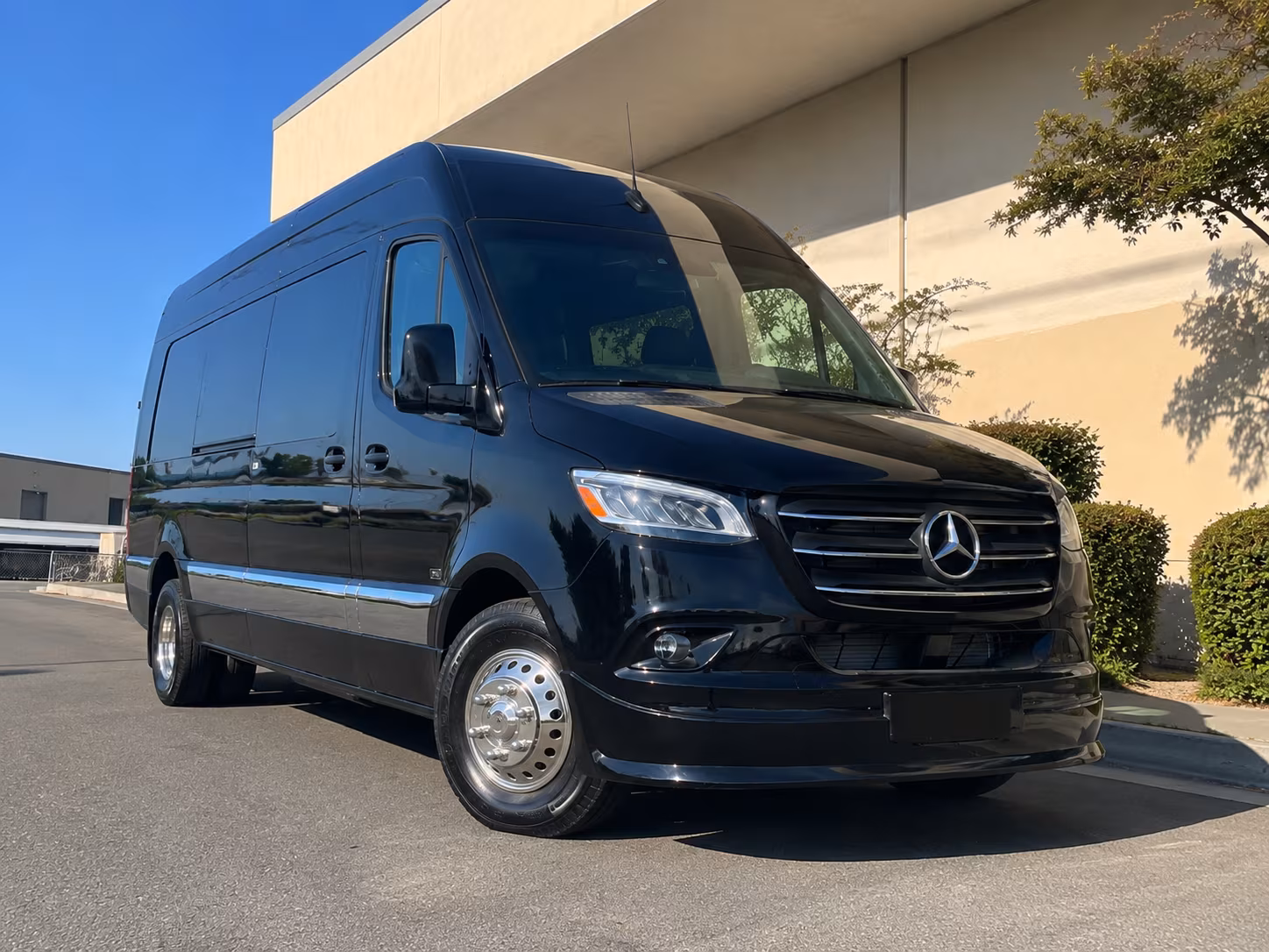 reserve transportation for your next airport transfer 2