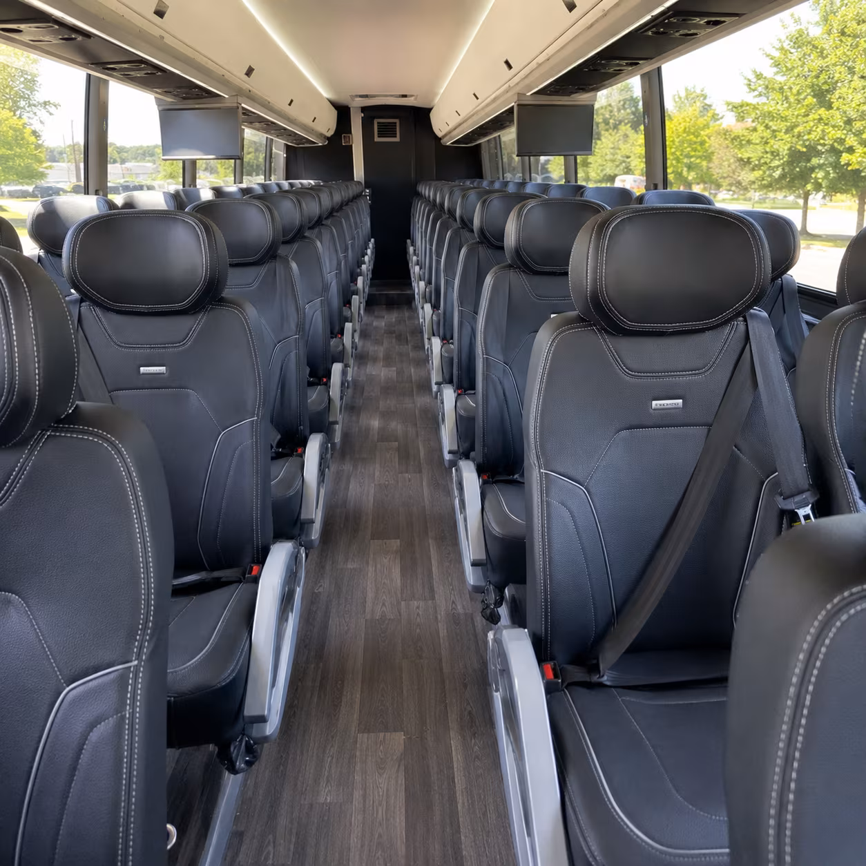 reserve transportation for your next airport transfer 4