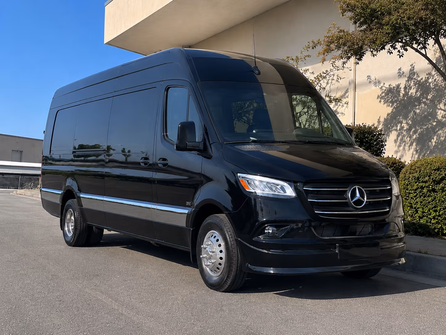 reserve transportation for your next convention or trade show 3