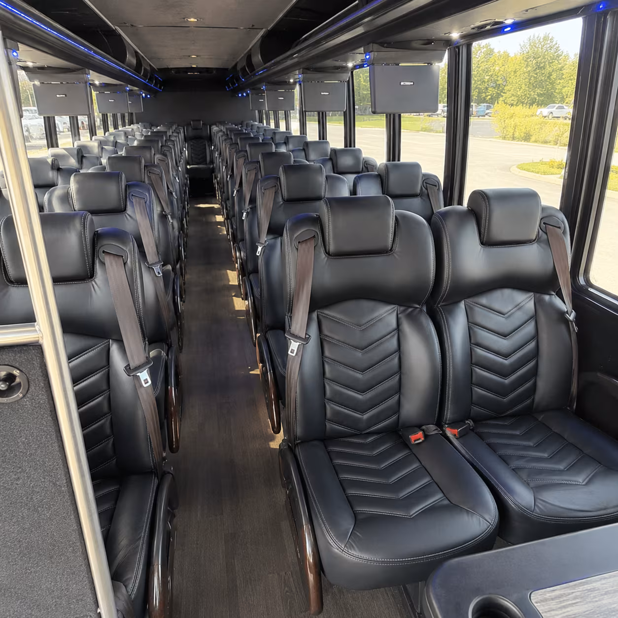 reserve transportation for your next wedding 2
